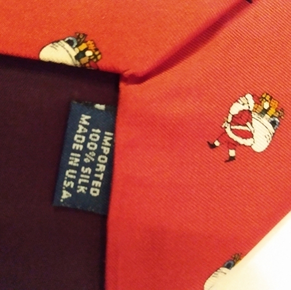 John Henry Vintage Santa Novelty 100% Silk Tie, Red Pre-owned - Picture 3 of 5